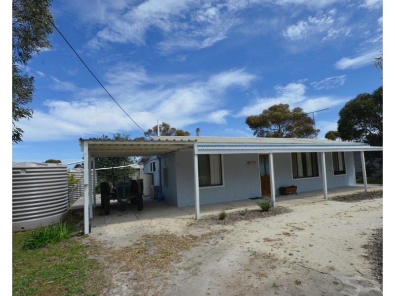 29 Beach Crescent, Baudin Beach SA 5222