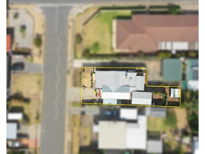 31 Deemster Avenue, Christies Beach SA 5165