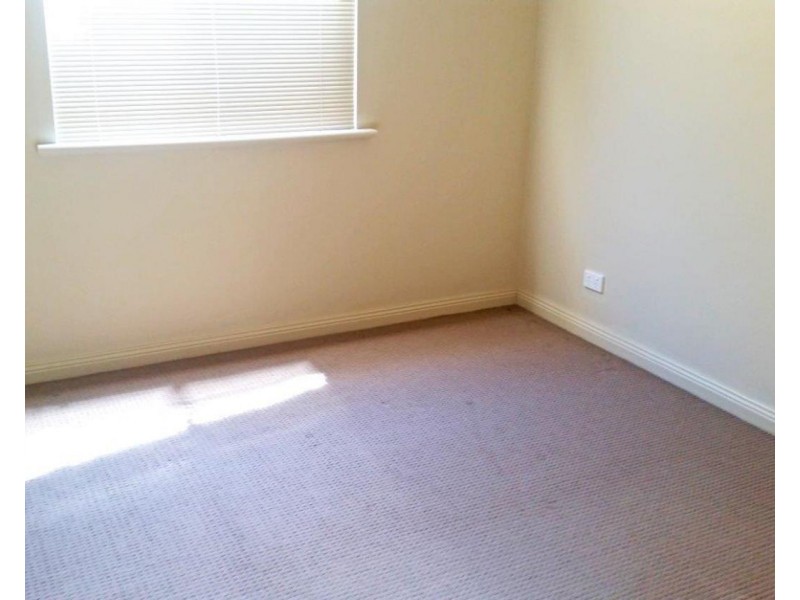 9 Sutton Avenue, Seacombe Gardens SA 5047