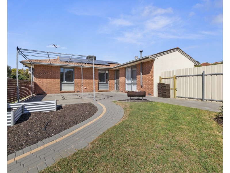 28 Birchenough Road, Huntfield Heights SA 5163