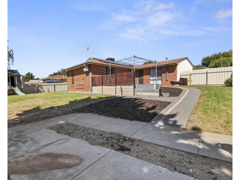 28 Birchenough Road, Huntfield Heights SA 5163