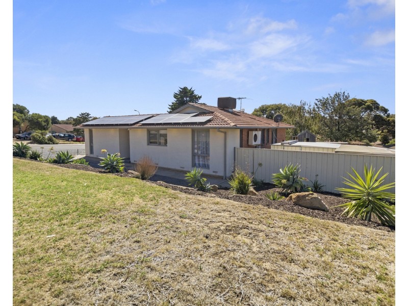 28 Birchenough Road, Huntfield Heights SA 5163