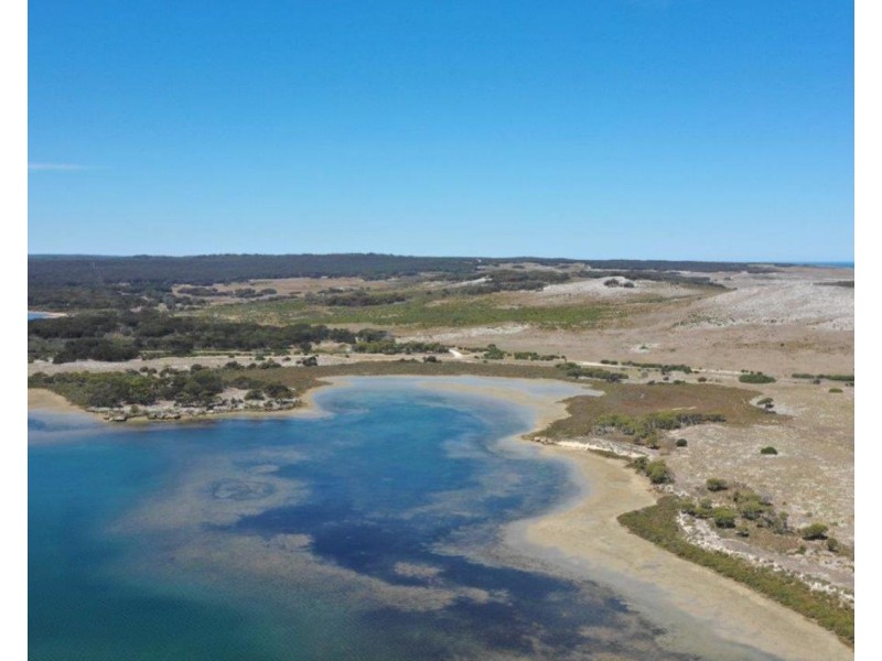 11 Davies Road, Pelican Lagoon SA 5222