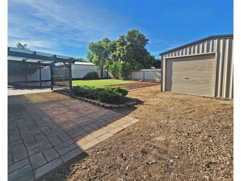 16 Seeger Drive, Morphett Vale SA 5162