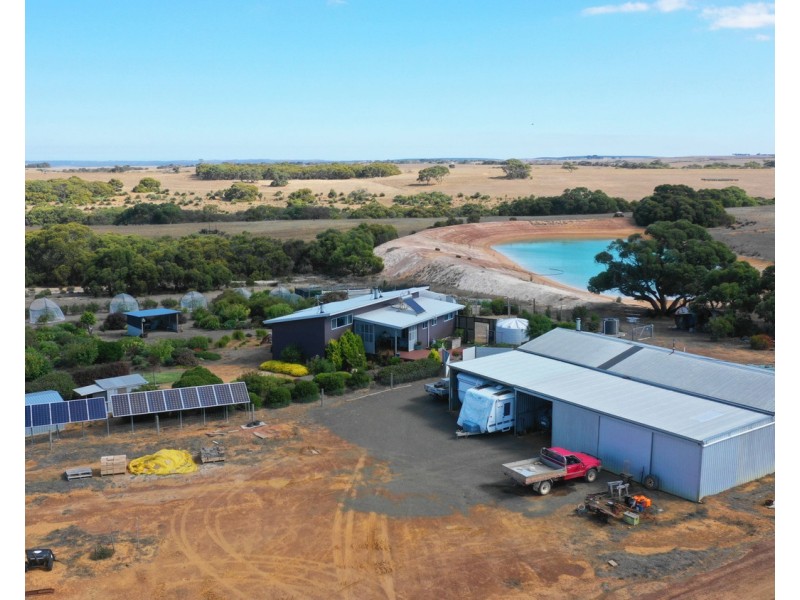 2721 North Coast Road, Cassini SA 5223