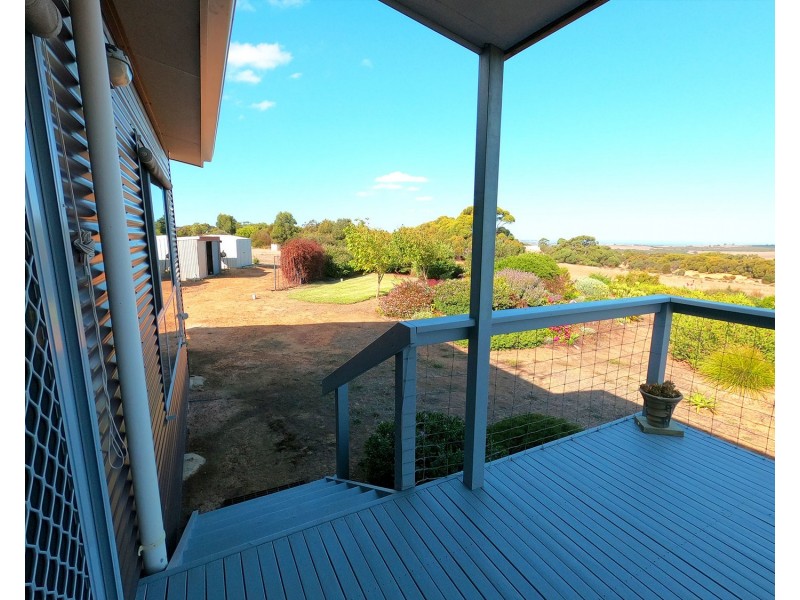 2721 North Coast Road, Cassini SA 5223