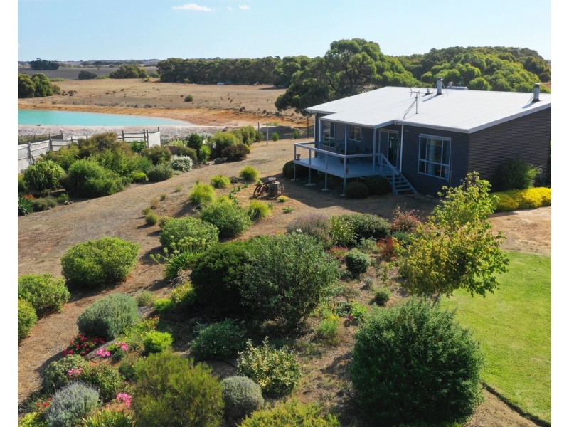 2721 North Coast Road, Cassini SA 5223