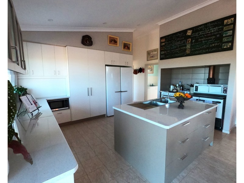 2721 North Coast Road, Cassini SA 5223