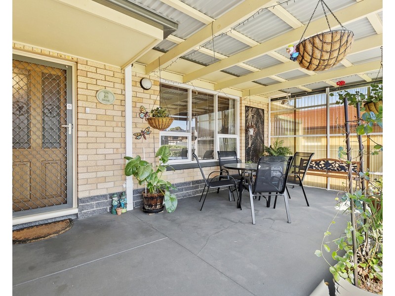 16 Jennifer Drive, Morphett Vale SA 5162