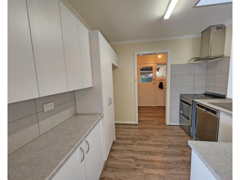 4 Brendan Street, Christie Downs SA 5164