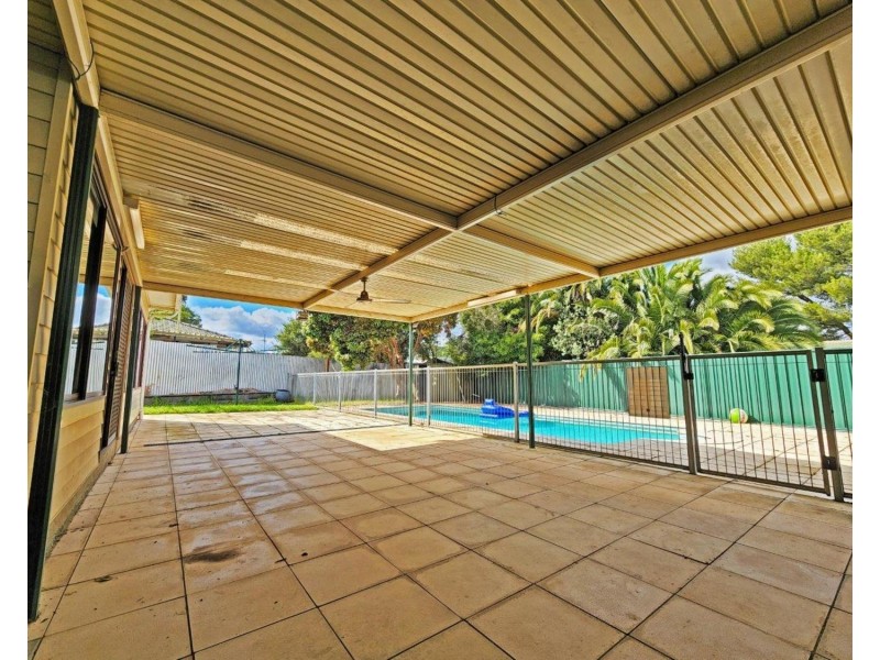 4 Brendan Street, Christie Downs SA 5164