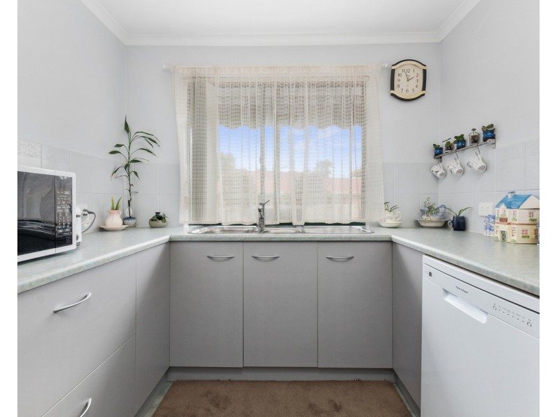 6 Overland Terrace, Christies Beach SA 5165