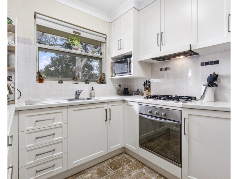 25 Suffolk Drive, Morphett Vale SA 5162