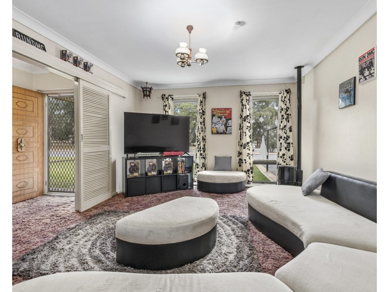 25 Suffolk Drive, Morphett Vale SA 5162