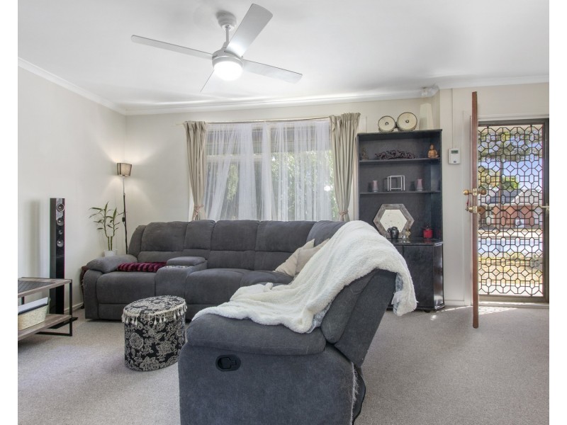 40 Adrian Street, Christie Downs SA 5164