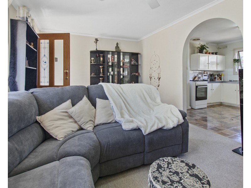 40 Adrian Street, Christie Downs SA 5164