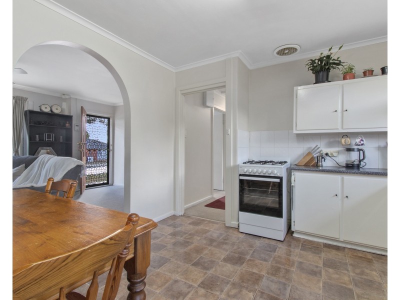 40 Adrian Street, Christie Downs SA 5164