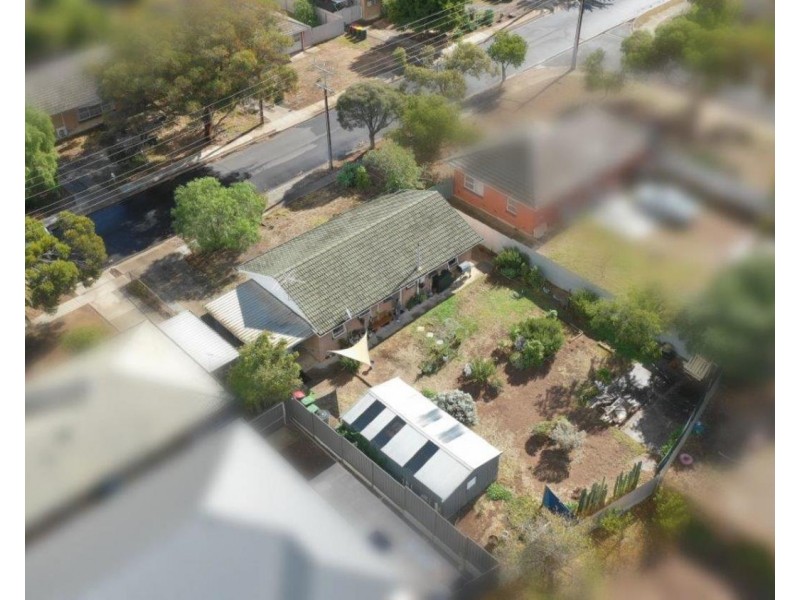 40 Adrian Street, Christie Downs SA 5164