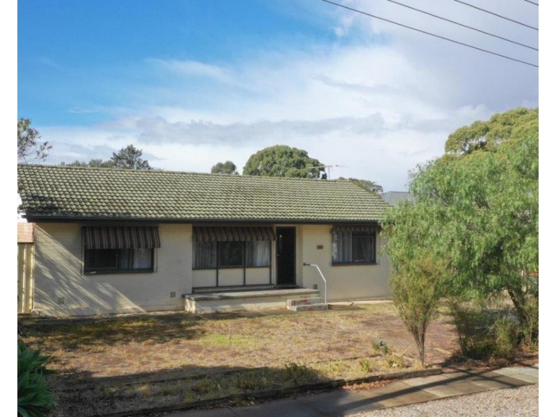 40 Adrian Street, Christie Downs SA 5164