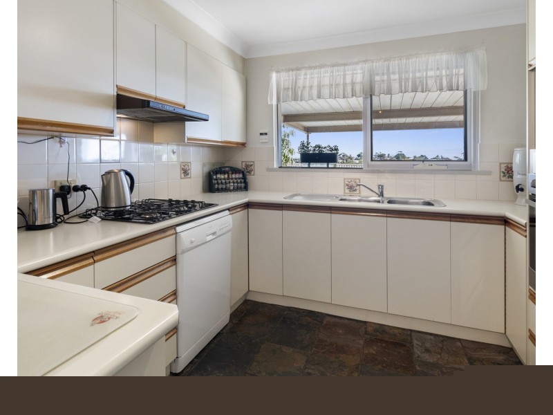 10 Taeping Street, Hallett Cove SA 5158