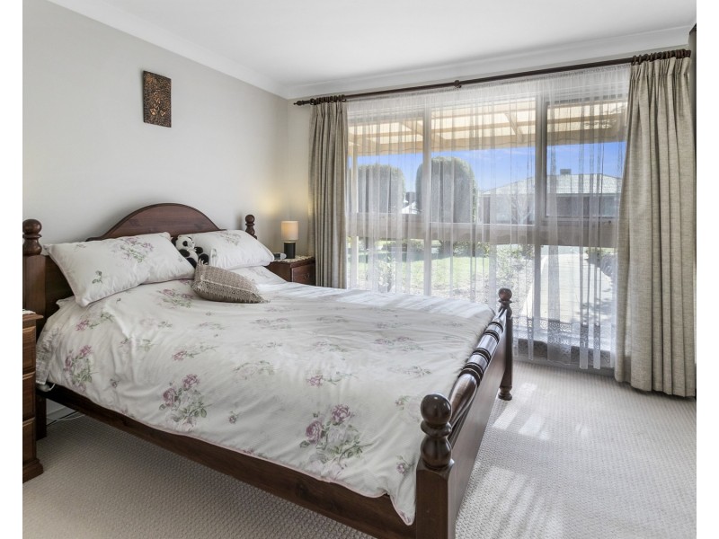 10 Taeping Street, Hallett Cove SA 5158