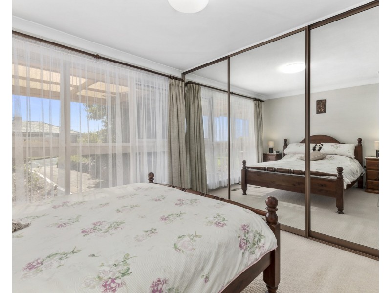 10 Taeping Street, Hallett Cove SA 5158