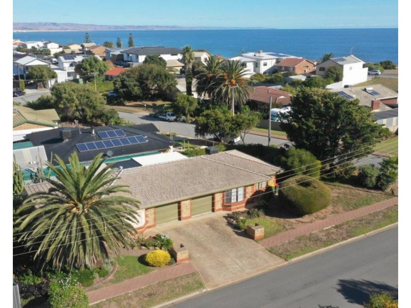 2/1 Transom Crescent, Seaford SA 5169