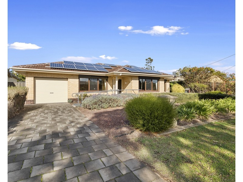 10 Collie Avenue, Port Noarlunga South SA 5167