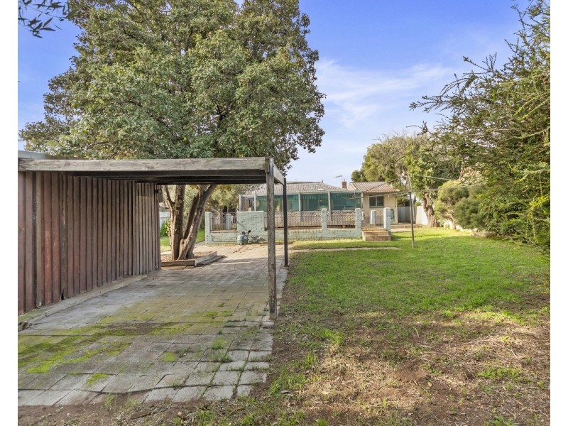 21 Roy Terrace, Christies Beach SA 5165