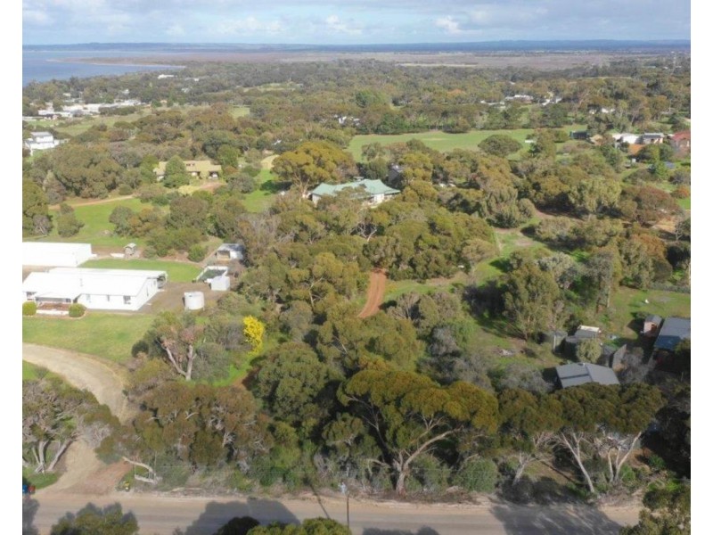 72 Lovers Lane, Brownlow Ki SA 5223