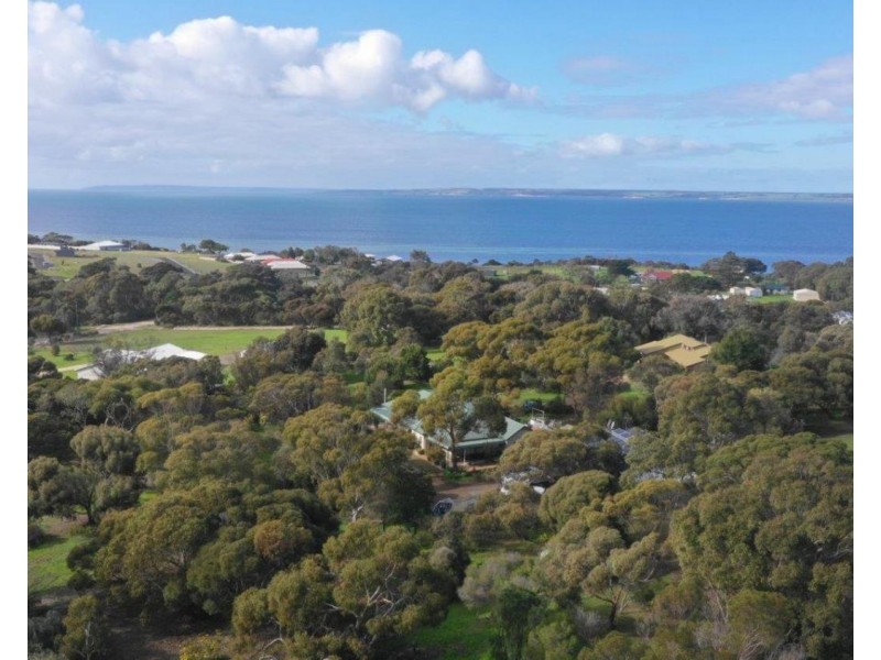 72 Lovers Lane, Brownlow Ki SA 5223