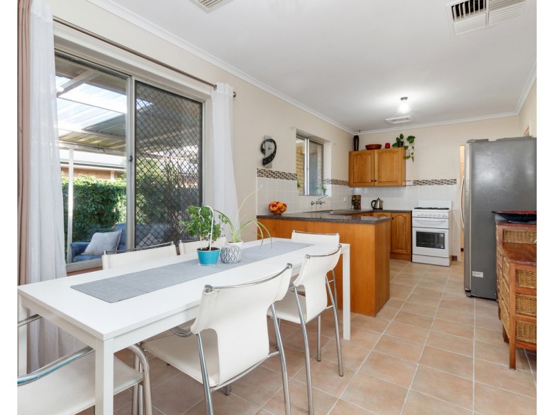 2 McRae Road, Port Noarlunga South SA 5167