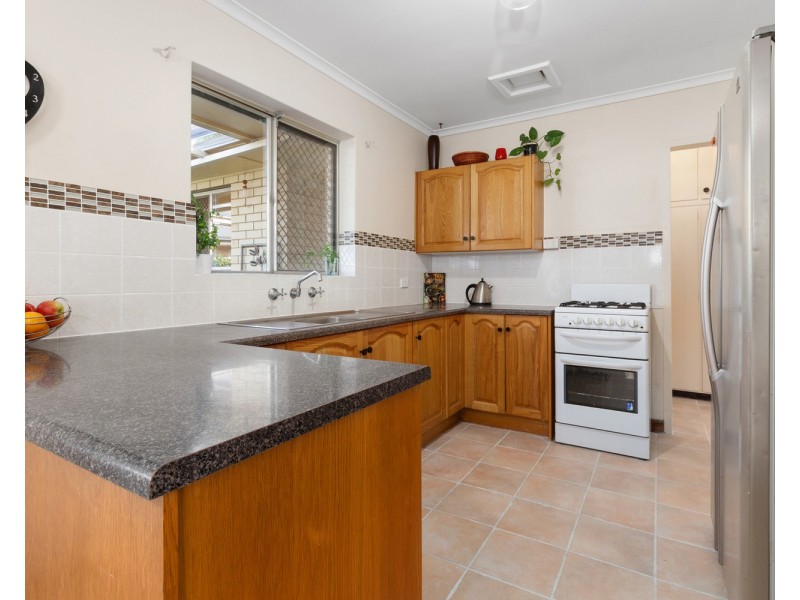 2 McRae Road, Port Noarlunga South SA 5167