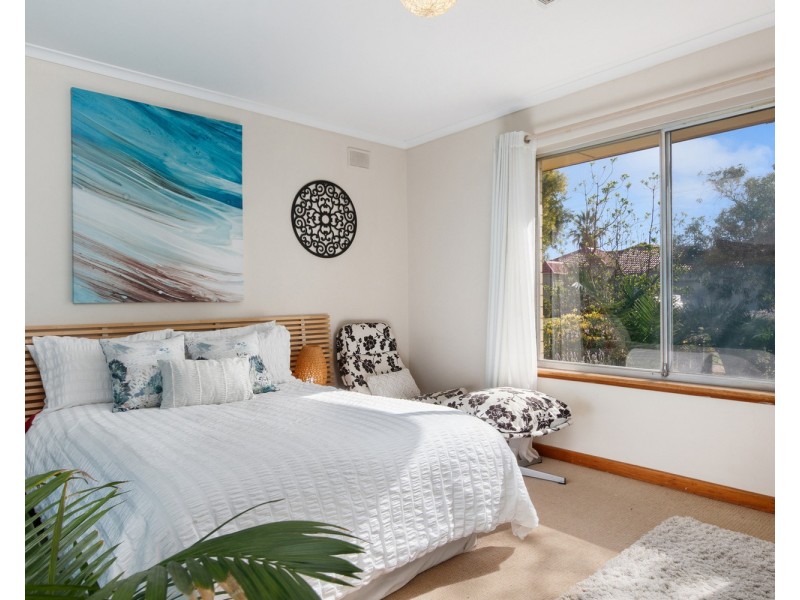 2 McRae Road, Port Noarlunga South SA 5167