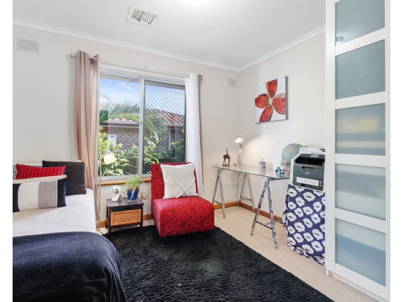 2 McRae Road, Port Noarlunga South SA 5167