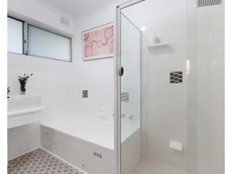 2 McRae Road, Port Noarlunga South SA 5167