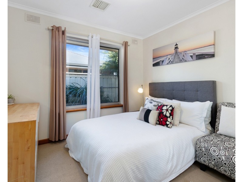 2 McRae Road, Port Noarlunga South SA 5167