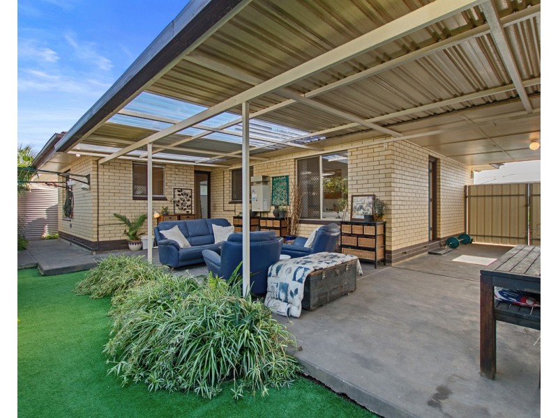 2 McRae Road, Port Noarlunga South SA 5167