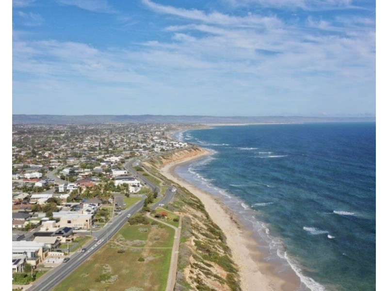 2 McRae Road, Port Noarlunga South SA 5167