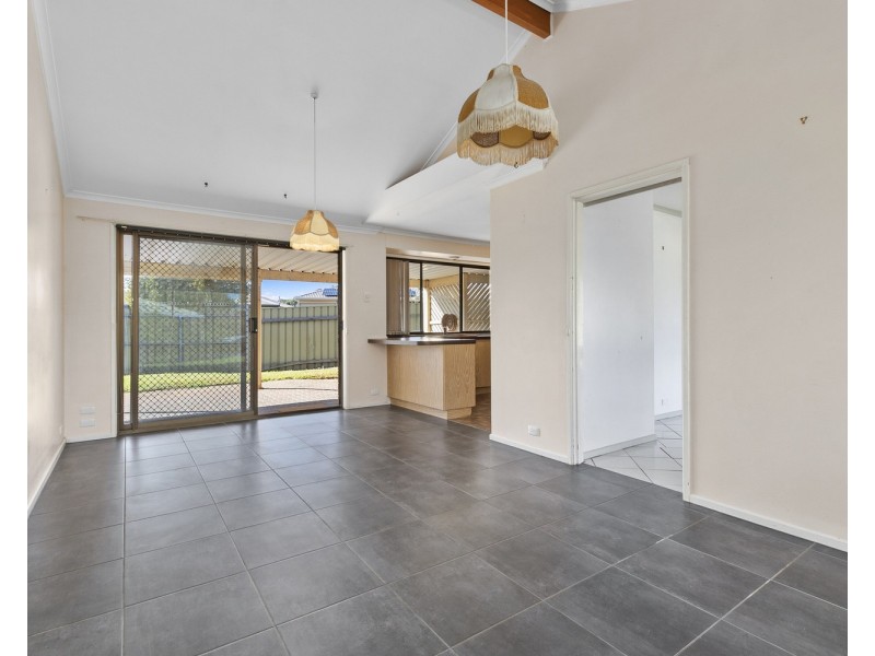 1 MacDonald Road, Christie Downs SA 5164