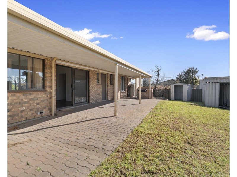 1 MacDonald Road, Christie Downs SA 5164