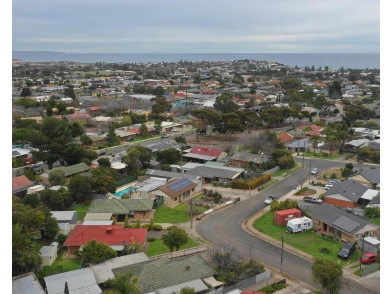 4 Brendan Street, Christie Downs SA 5164