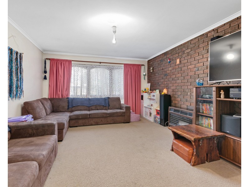 21 Radcliffe Grove, Christie Downs SA 5164