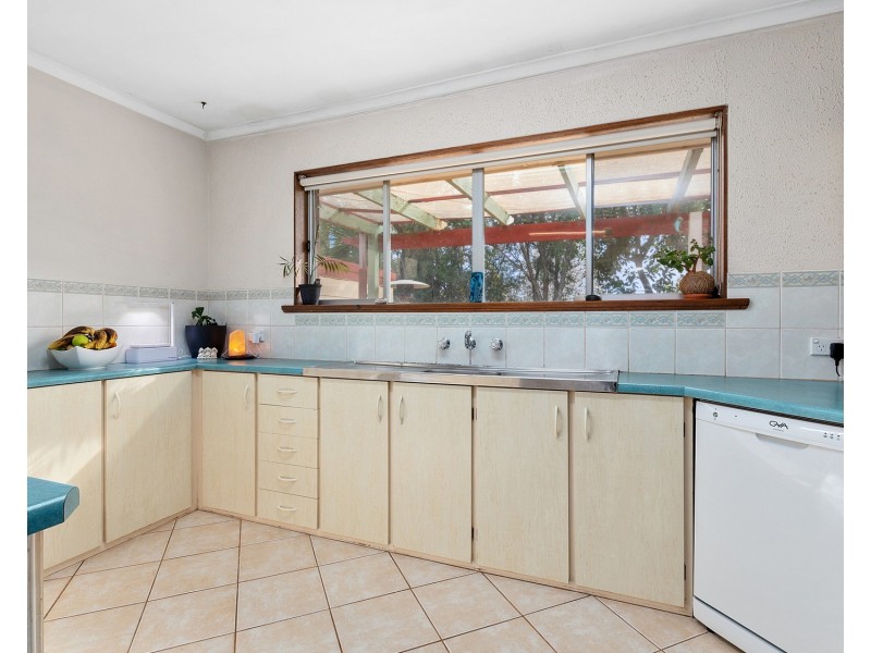 21 Radcliffe Grove, Christie Downs SA 5164