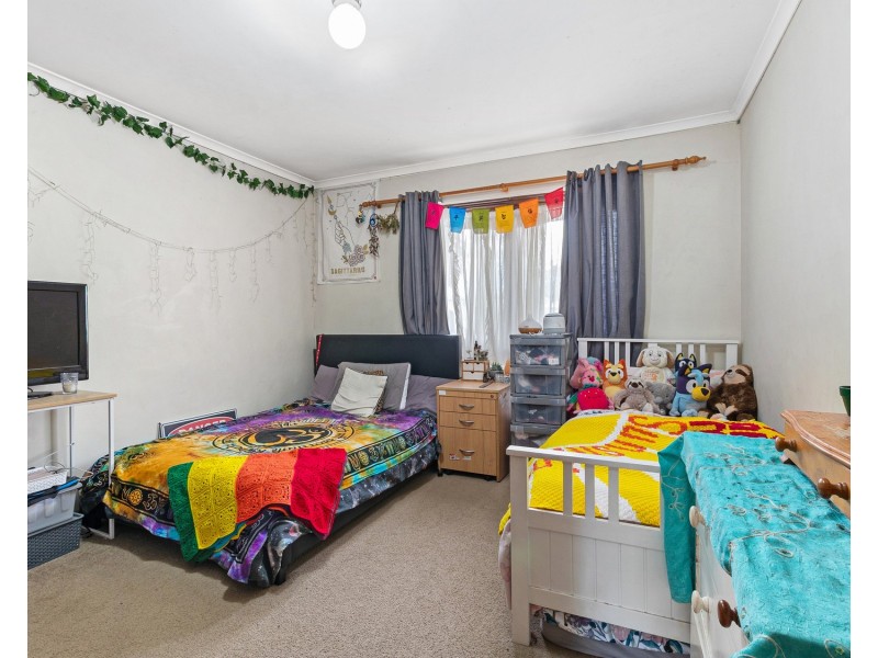 21 Radcliffe Grove, Christie Downs SA 5164