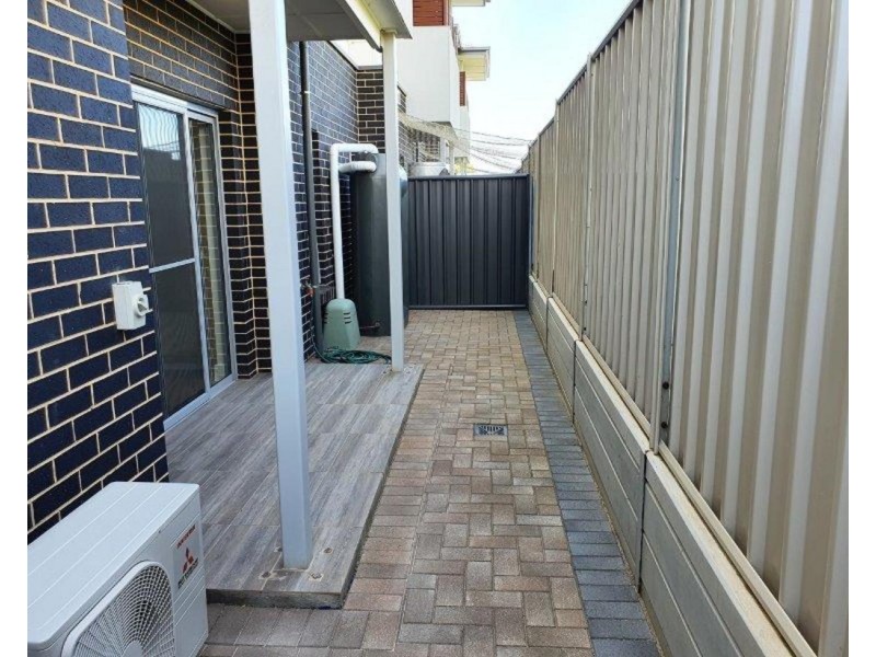 1/17 Davis Avenue, Christies Beach SA 5165