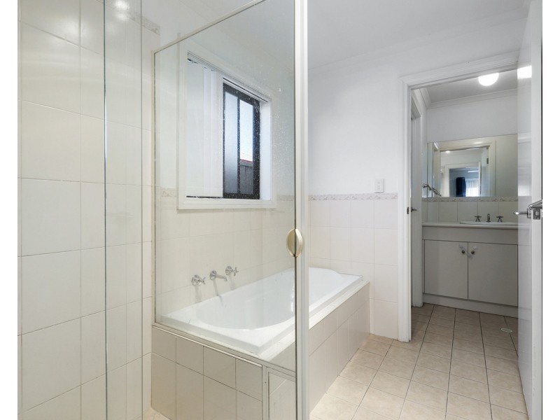 8/14a Milan Crescent, Hackham West SA 5163