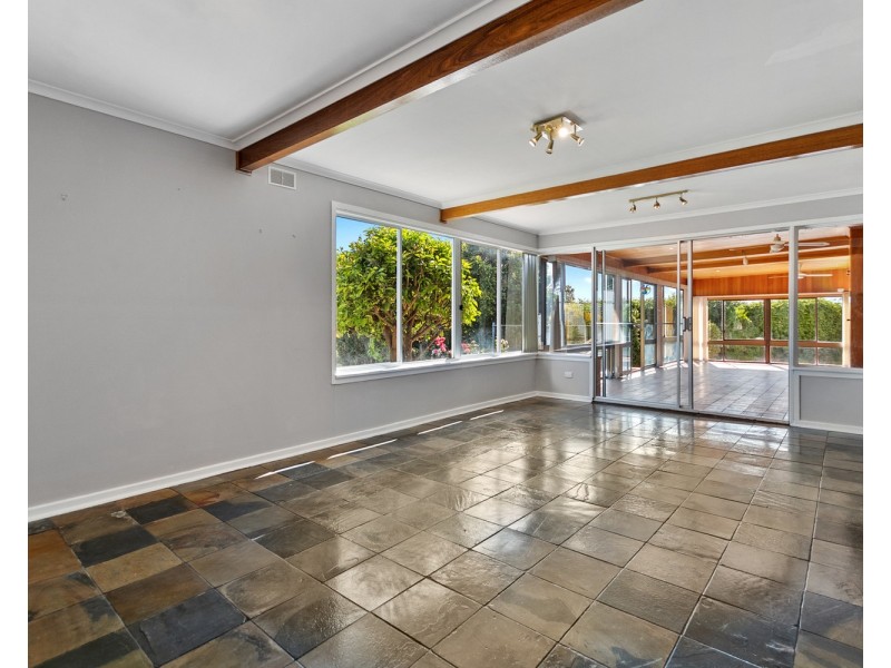 6 Kelly Road, Christies Beach SA 5165