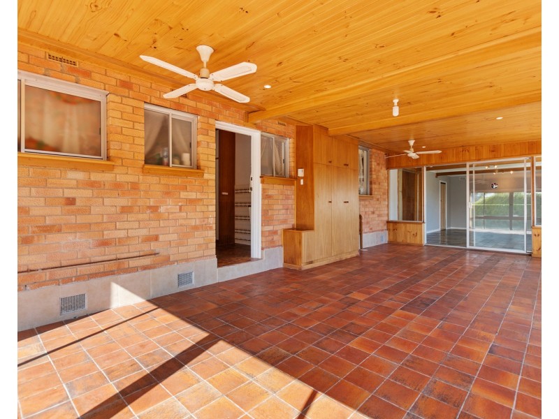 6 Kelly Road, Christies Beach SA 5165