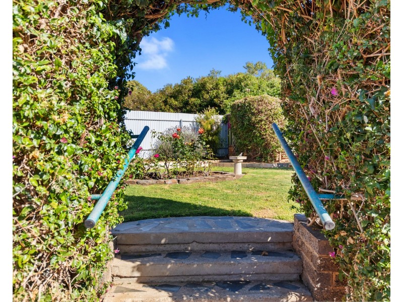 6 Kelly Road, Christies Beach SA 5165